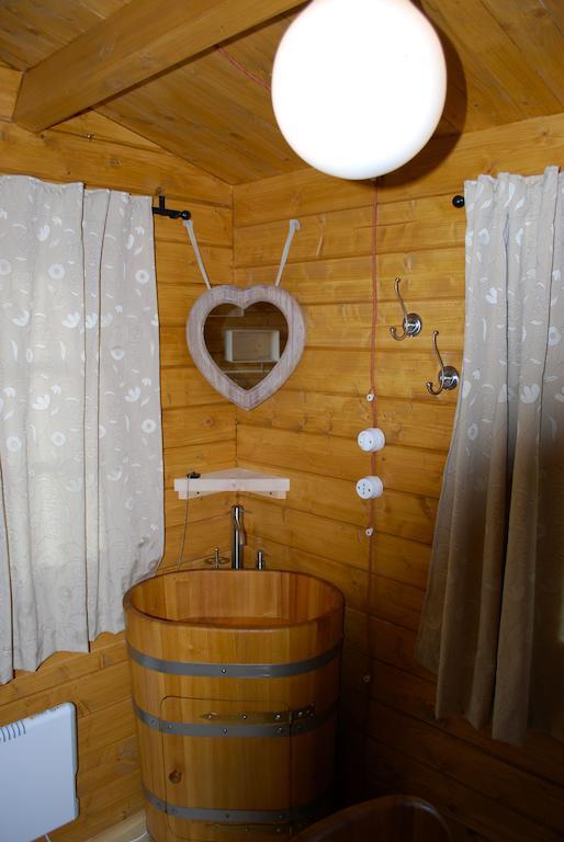 Ecolodge Langhe Кераско Номер фото