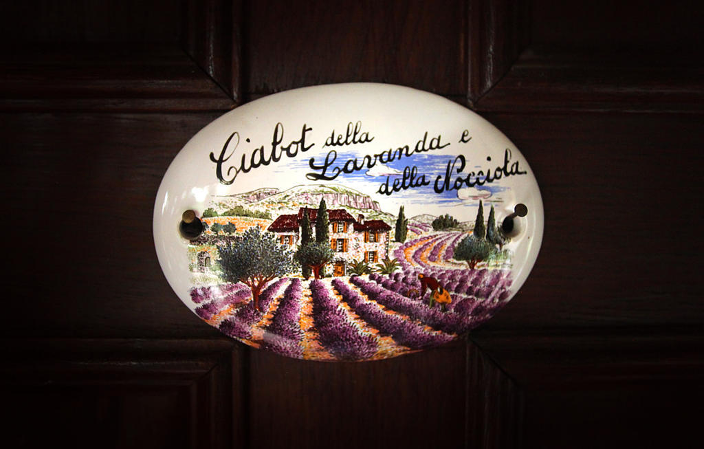 Ecolodge Langhe Кераско Экстерьер фото