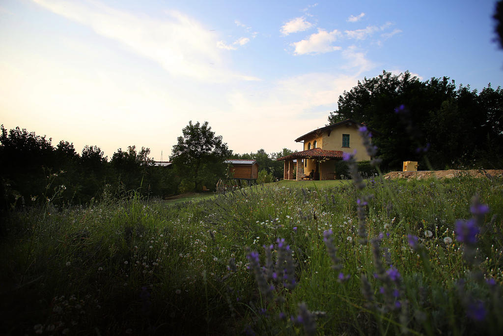 Ecolodge Langhe Кераско Экстерьер фото